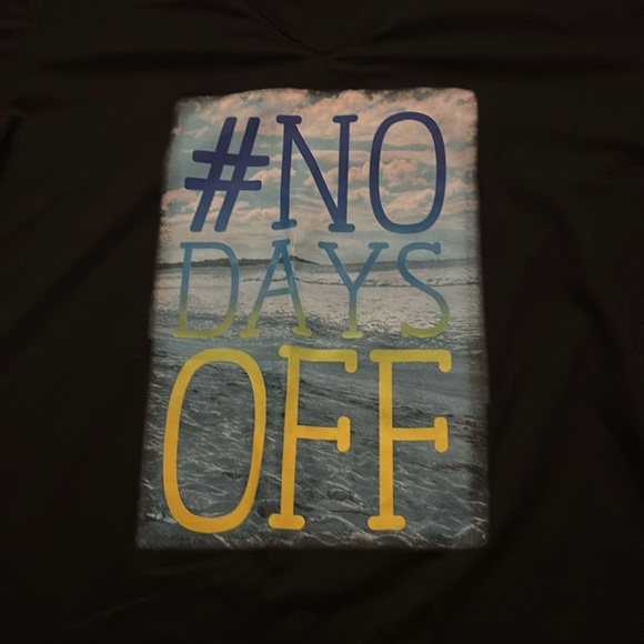 DanSkin Now Semi Fitted V-Neck T-Shirt - Picture 3 of 8